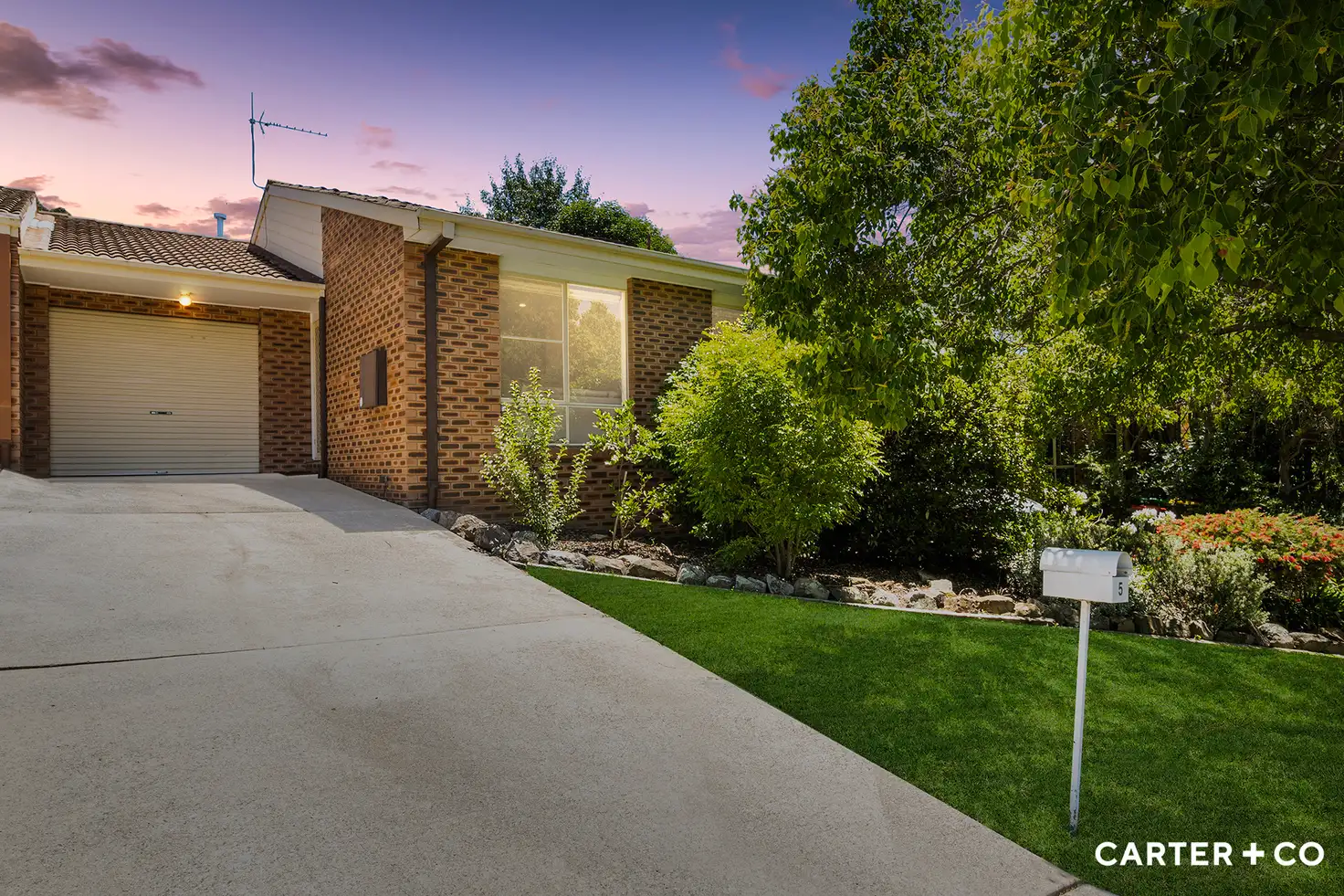 Main view of Homely townhouse listing, 5 Scarfe Close, Gordon ACT 2906