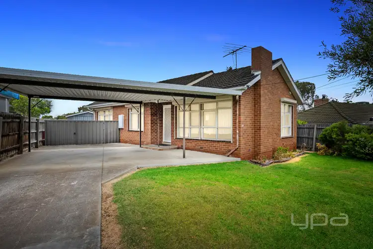 14 Andrew Street, Melton South VIC 3338