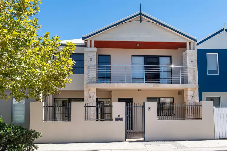 18 Roscoe Turn, Rockingham WA 6168