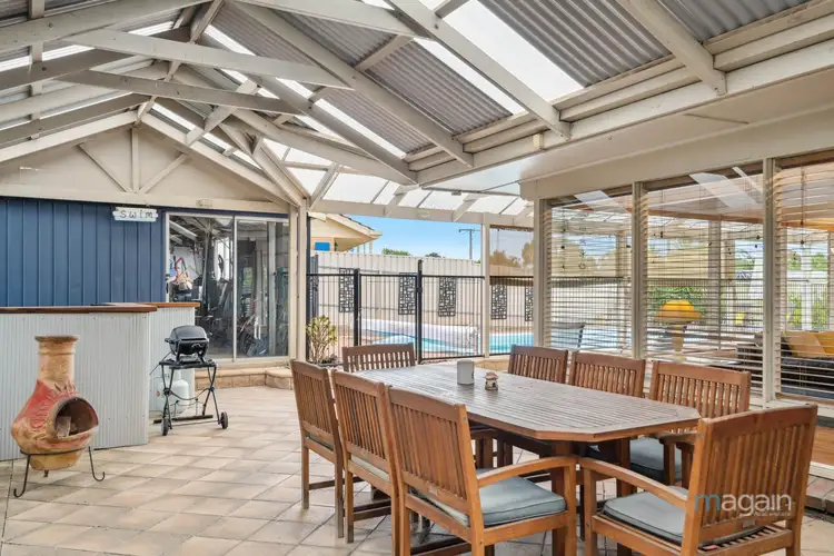11 Calomba Crescent, Happy Valley SA 5159