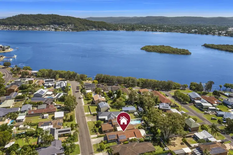 12 Discovery Street, St Huberts Island NSW 2257