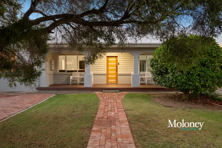 217 Federation Avenue, Corowa NSW 2646