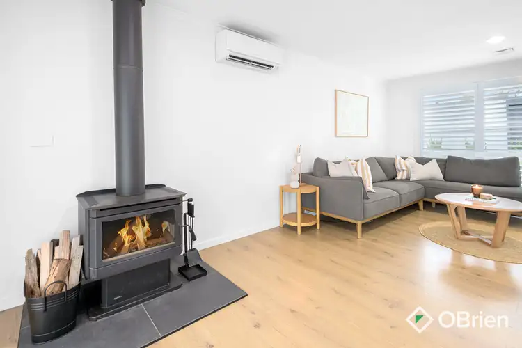 Fifth view of Homely house listing, 2 Kildare Court, Frankston VIC 3199