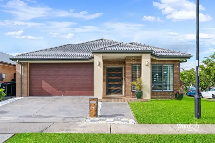 86 Jubilee Drive, Jordan Springs NSW 2747