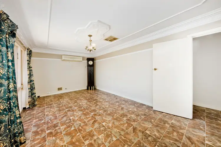 Fifth view of Homely house listing, 33 Morgan Way, Girrawheen WA 6064