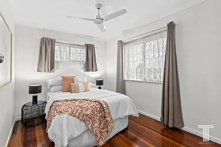 Sixth view of Homely house listing, 9 Salandra Street, Mansfield QLD 4122