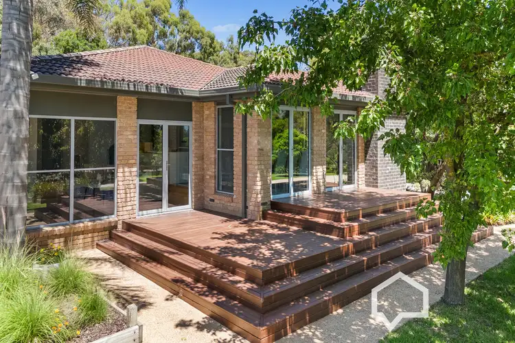 Sixth view of Homely house listing, 2 Karula Close, Kangaroo Flat VIC 3555