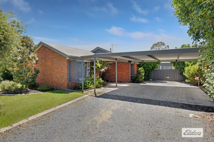 92 Hammer Street, Howlong NSW 2643
