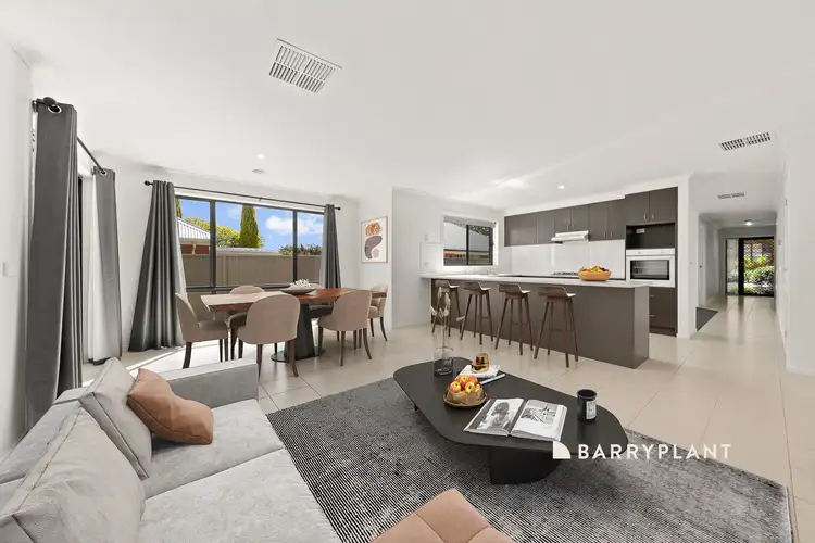 Fifth view of Homely house listing, 19 Macquarie Circuit, Pakenham VIC 3810