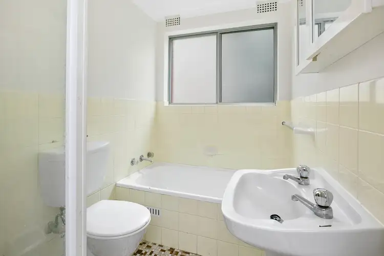 Sixth view of Homely apartment listing, 3/64 Dee Why Parade, Dee Why NSW 2099