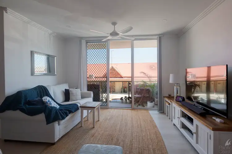 Sixth view of Homely unit listing, Level 1st/3/25 Peel Street, Tuncurry NSW 2428