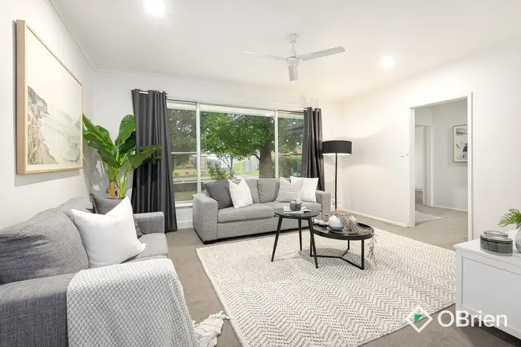 Second view of Homely house listing, 3 Laurina Crescent, Frankston North VIC 3200