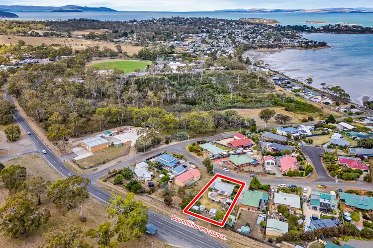 Second view of Homely house listing, 6 Sandy Point Avenue, Dodges Ferry TAS 7173