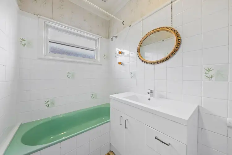 Fifth view of Homely house listing, 52 Federal Road, Seven Hills NSW 2147