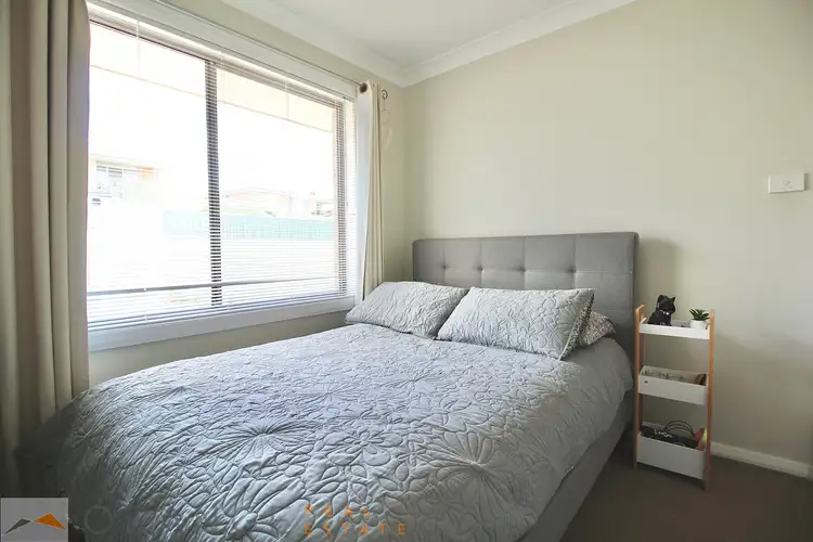 Fifth view of Homely house listing, 10 Quinlan Run, Orange NSW 2800