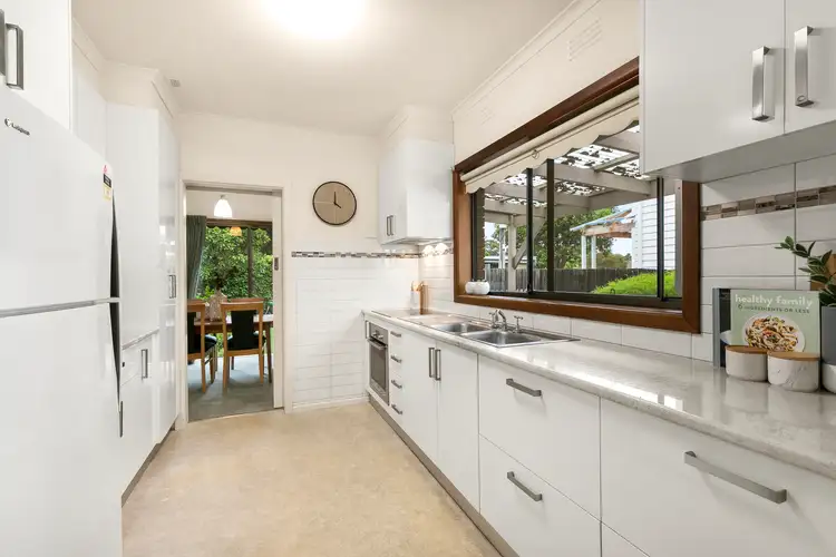 Sixth view of Homely house listing, 27 Barcelona Avenue, Keilor VIC 3036