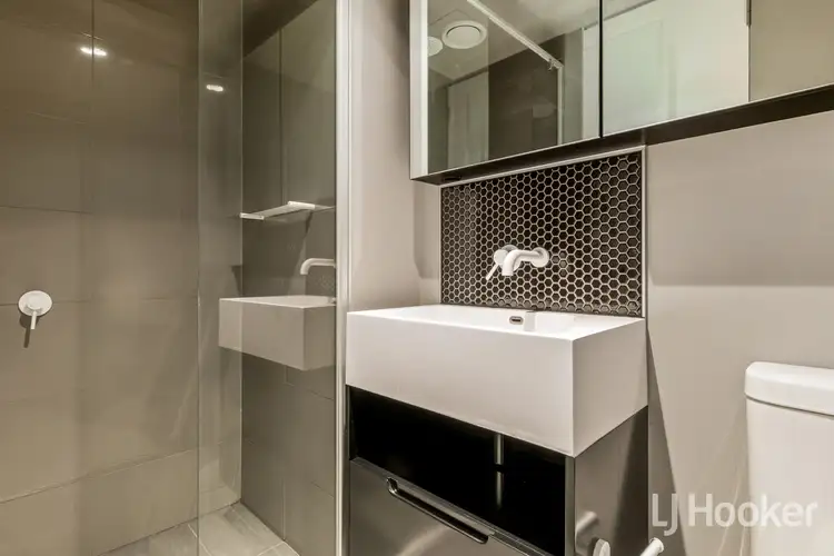 Fifth view of Homely apartment listing, 3706/442-450 Elizabeth Street, Melbourne VIC 3000