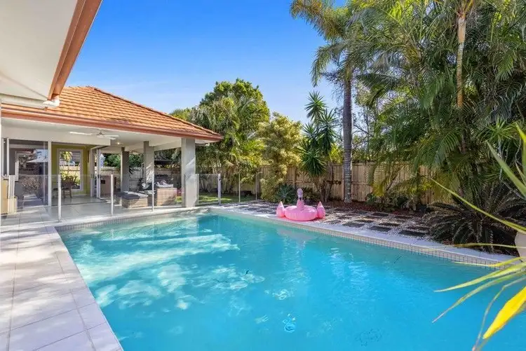 18 Madagascar Court, Kawana Island QLD 4575