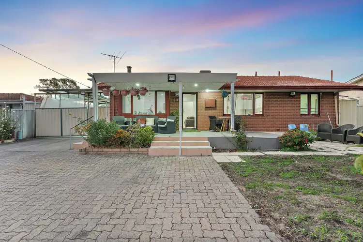 19 Callison Way, Koondoola WA 6064