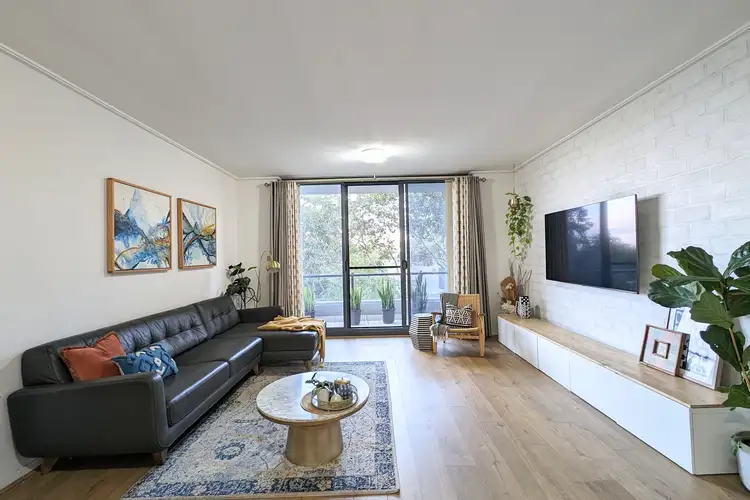 Main view of Homely unit listing, 305/11-19 Waitara Avenue, Waitara NSW 2077