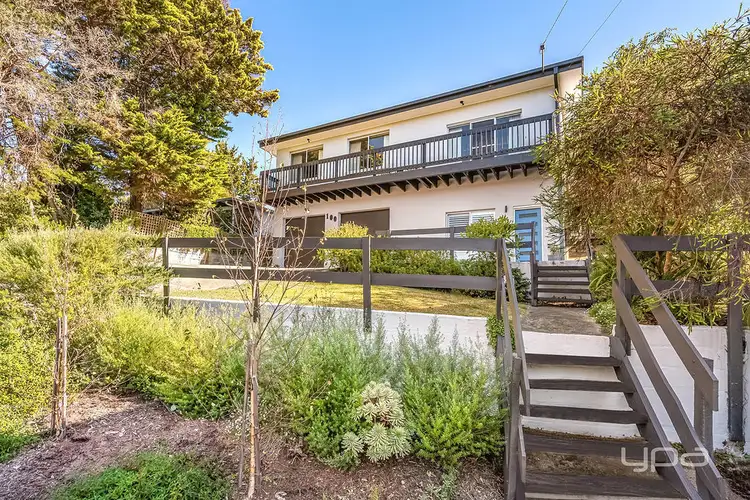 100 Weeroona Street, Rye VIC 3941