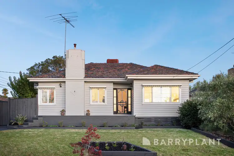 8 Ladd Street, Watsonia VIC 3087