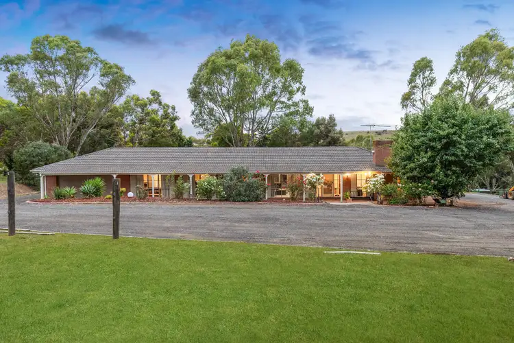 10 The Glade, Sunbury VIC 3429