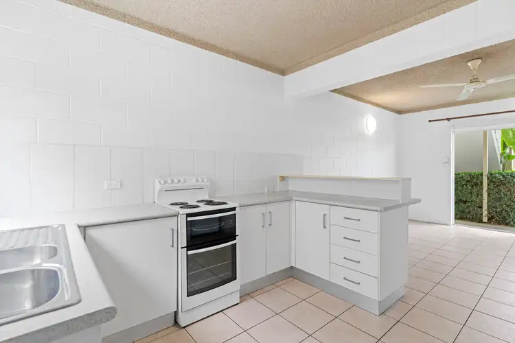 Fourth view of Homely unit listing, 1/37-39 Winkworth Street, Bungalow QLD 4870