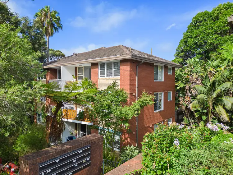 Fifth view of Homely apartment listing, 3/11A Byron Street, Coogee NSW 2034