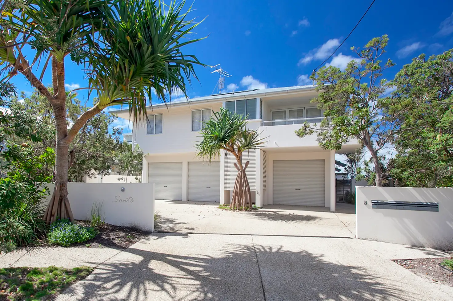 Main view of Homely townhouse listing, 4/8 Corsair Crescent, Sunrise Beach QLD 4567