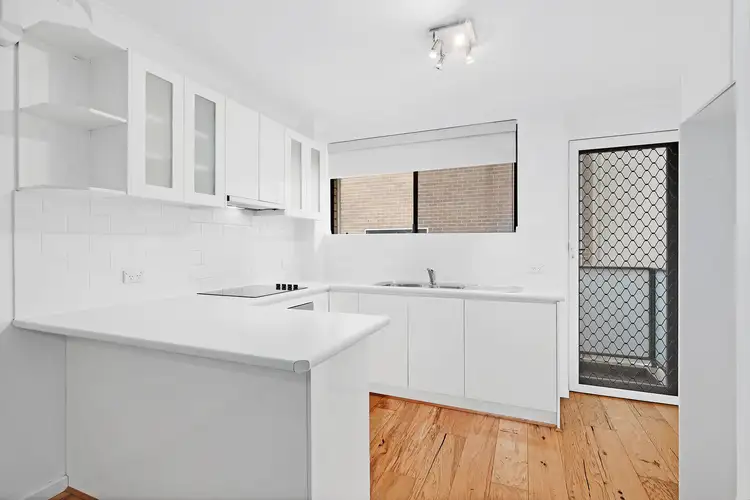 28/130-136 Burns Bay Road