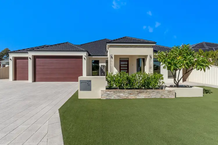 37 Hardwick Boulevard, Canning Vale WA 6155