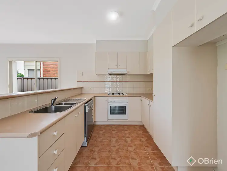 Fifth view of Homely house listing, 4 Yendon Close, Caroline Springs VIC 3023