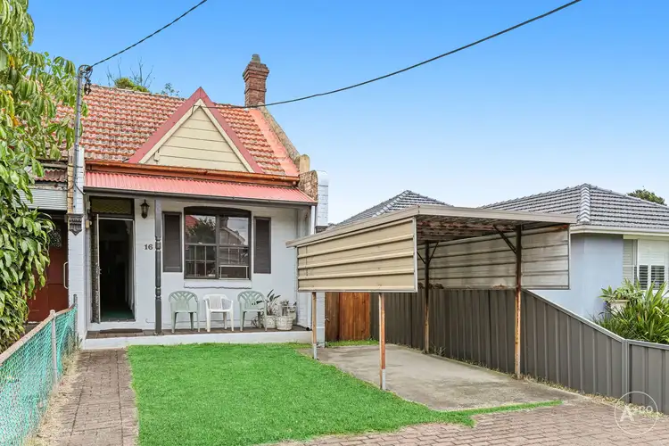 16 Banksia Street, Botany NSW 2019