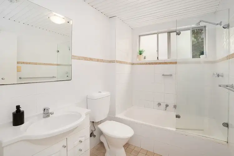 Fifth view of Homely apartment listing, 18/52-54 Pacific Parade, Dee Why NSW 2099