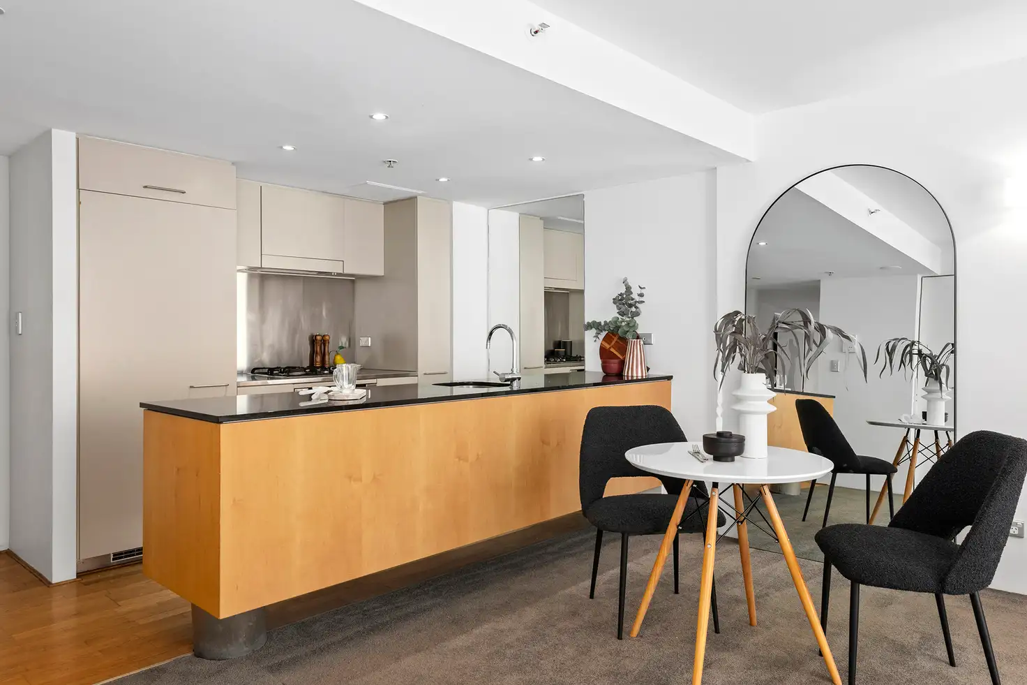 Main view of Homely apartment listing, 106/2a Elizabeth Bay Road, Elizabeth Bay NSW 2011
