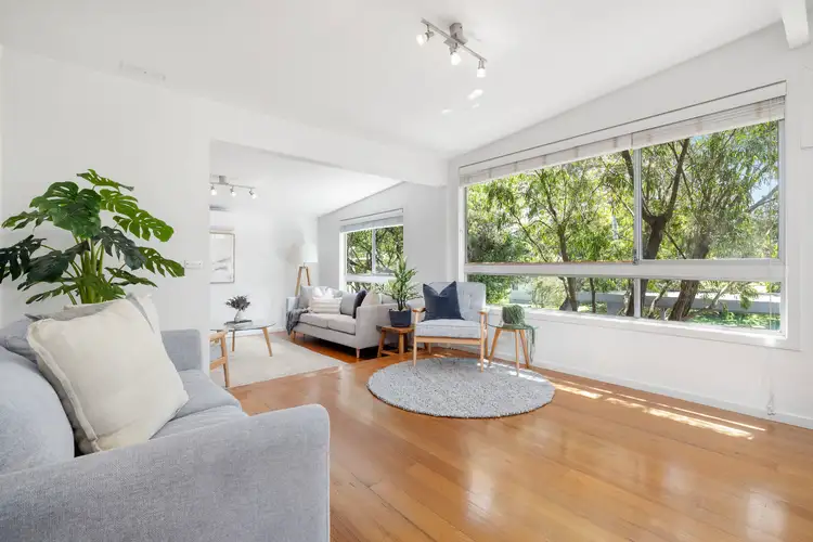 Sixth view of Homely house listing, 8 Boston Court, Sorrento VIC 3943