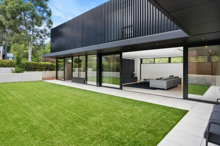 9 Truscott Street, Campbell ACT 2612