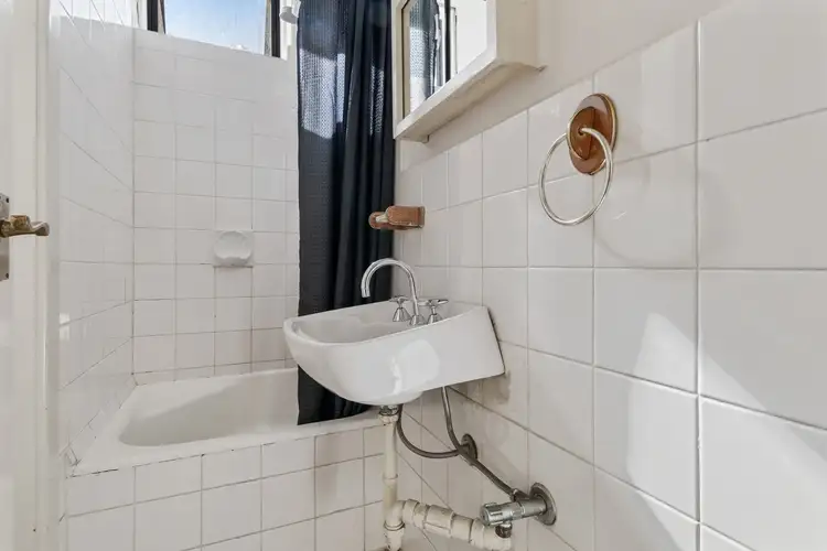 Fifth view of Homely studio listing, 24/116 Inkerman Street, St Kilda VIC 3182