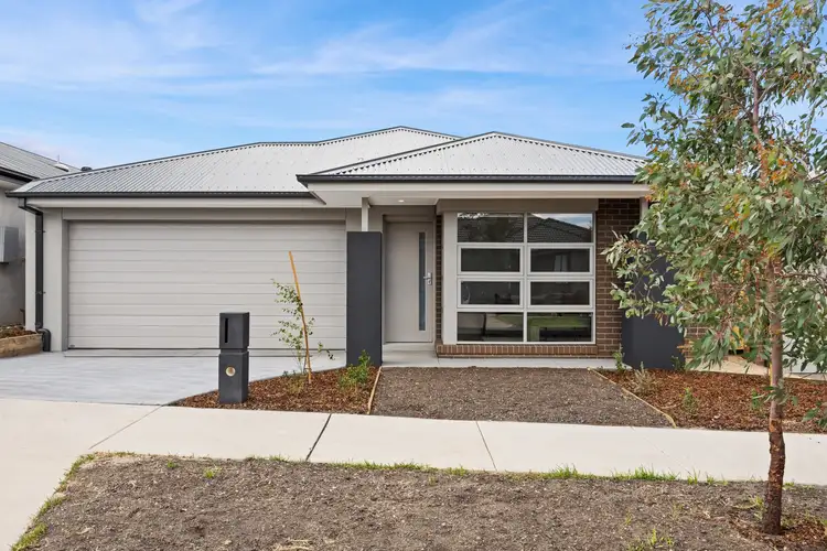 7 Goshawk Road, Sunbury VIC 3429