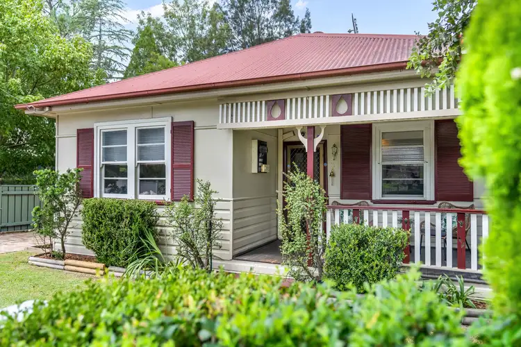 19 Paterson Road, Bolwarra NSW 2320