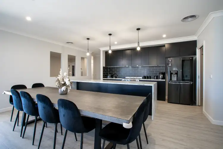 Sixth view of Homely house listing, 18 Terlich Way, Jindera NSW 2642