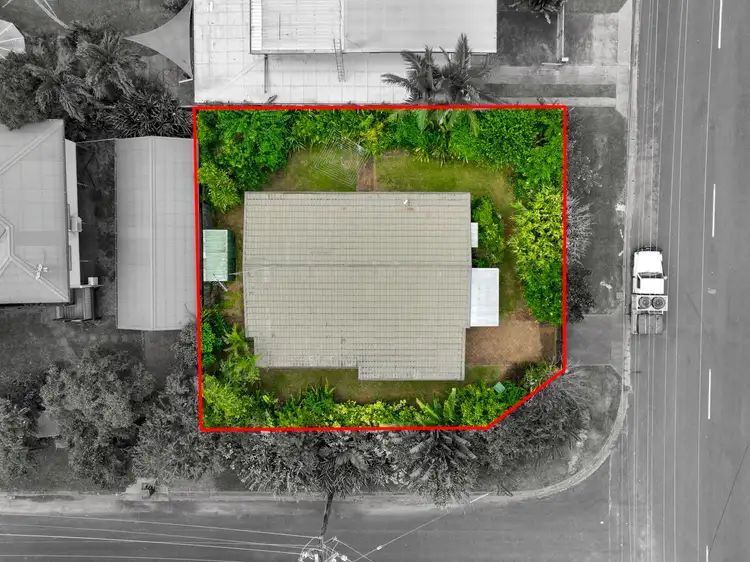 Second view of Homely house listing, 1/21 Valmadre Street, Caravonica QLD 4878
