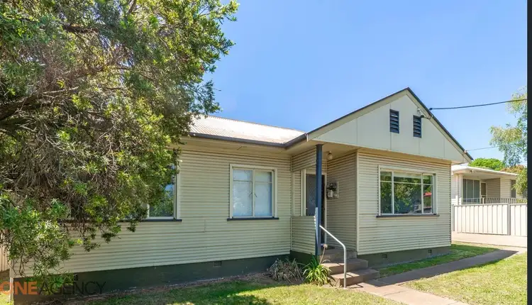 125 Matthews Avenue, Orange NSW 2800