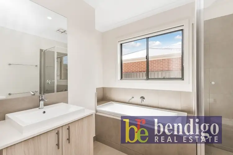 Sixth view of Homely house listing, 5 Strathloddon Drive, Strathfieldsaye VIC 3551