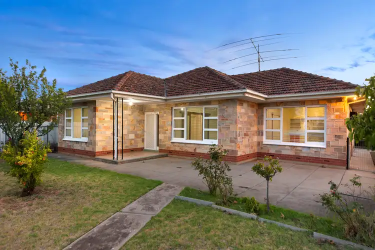 76 Whites Road, Salisbury North SA 5108
