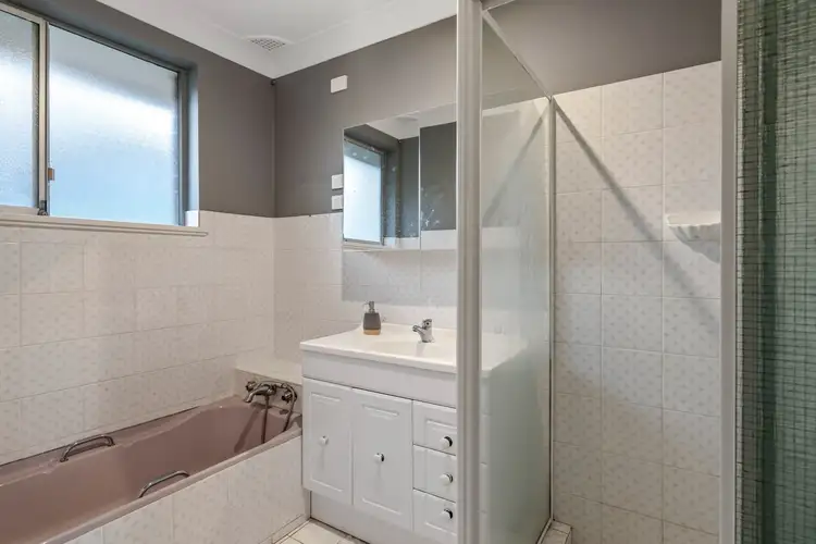 Fifth view of Homely house listing, 9 Arthur Drive, Wyong NSW 2259