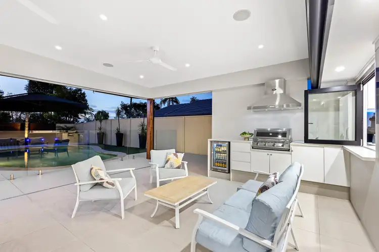 86 Cassowary Drive, Burleigh Waters QLD 4220