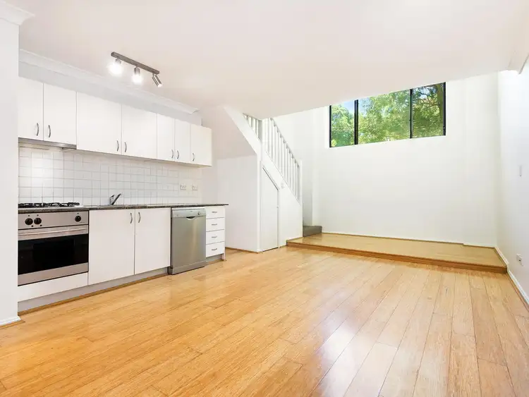 5/102 Albion Street
