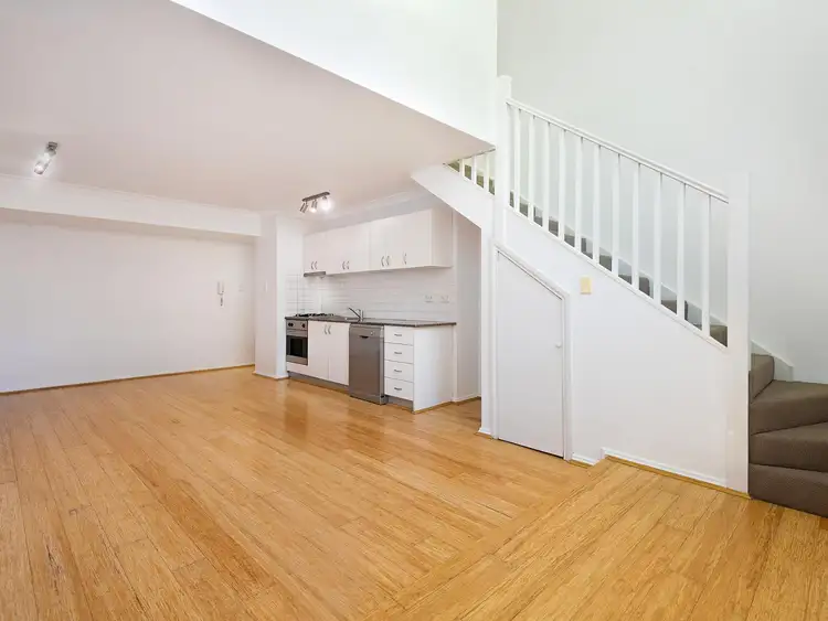 Second view of Homely apartment listing, 5/102 Albion Street, Surry Hills NSW 2010